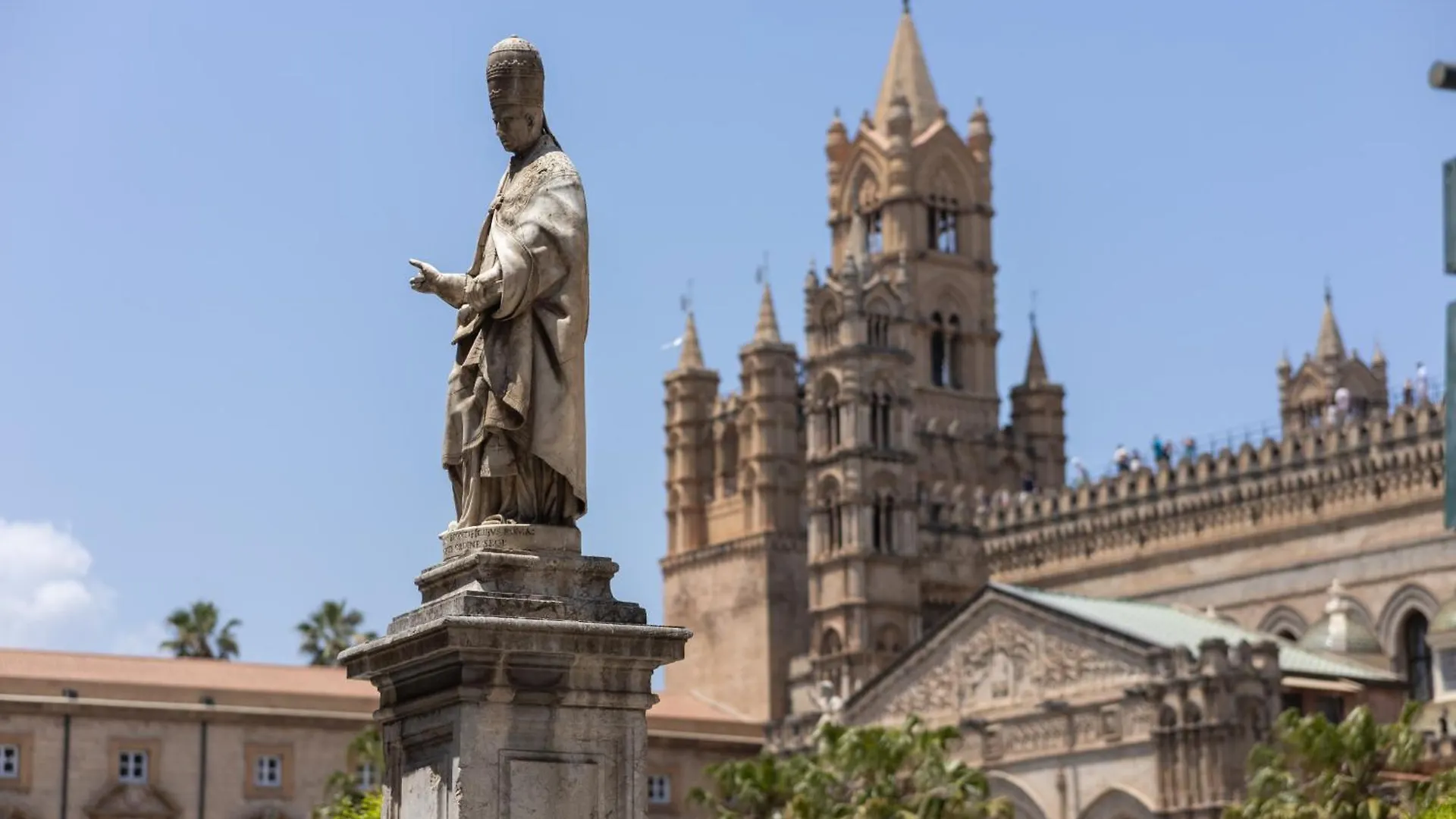 Dimora Del Moro Alla Cattedrale Palermo 0*,